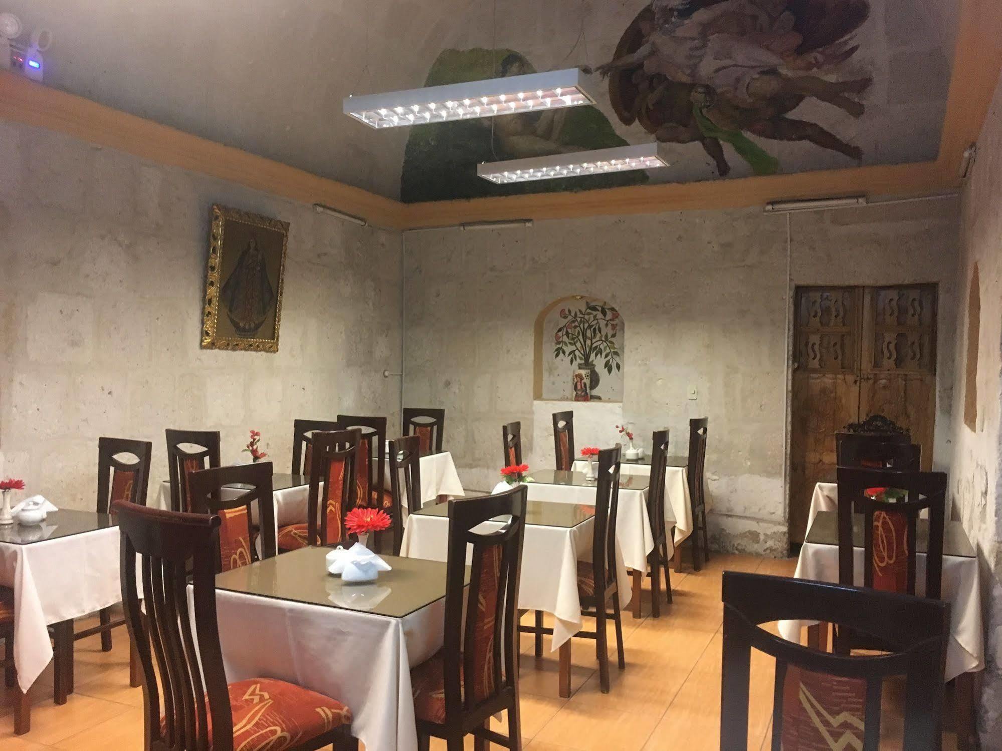 ארקוויפה Hotel Mosna מראה חיצוני תמונה